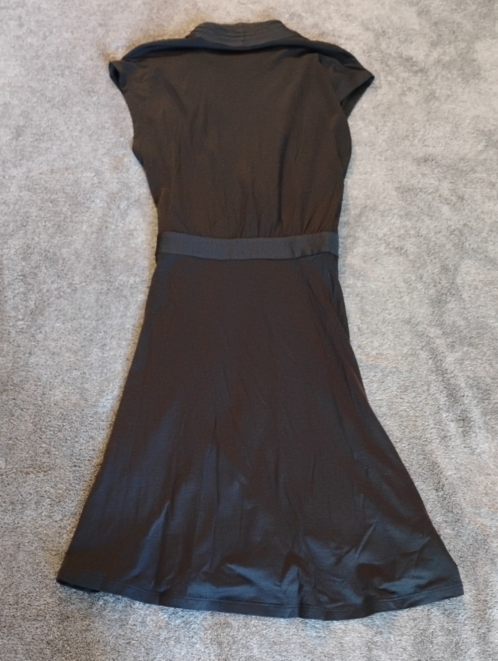 Theory Lynell Curve Wool Wrap Dress Button Trim - Picture 6 of 8